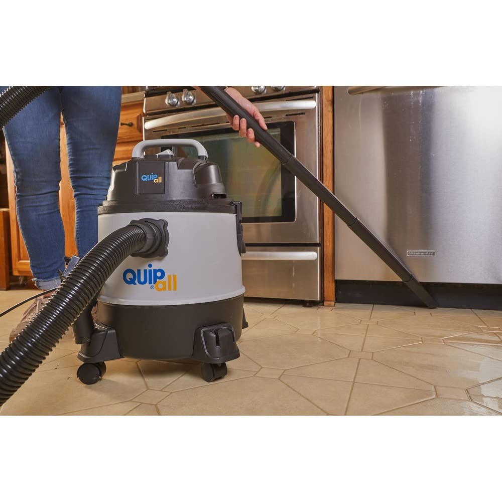 Quipall EC813-1000 1000-Watt 3.2 Gallon Plastic Tank Wet/Dry Vacuum