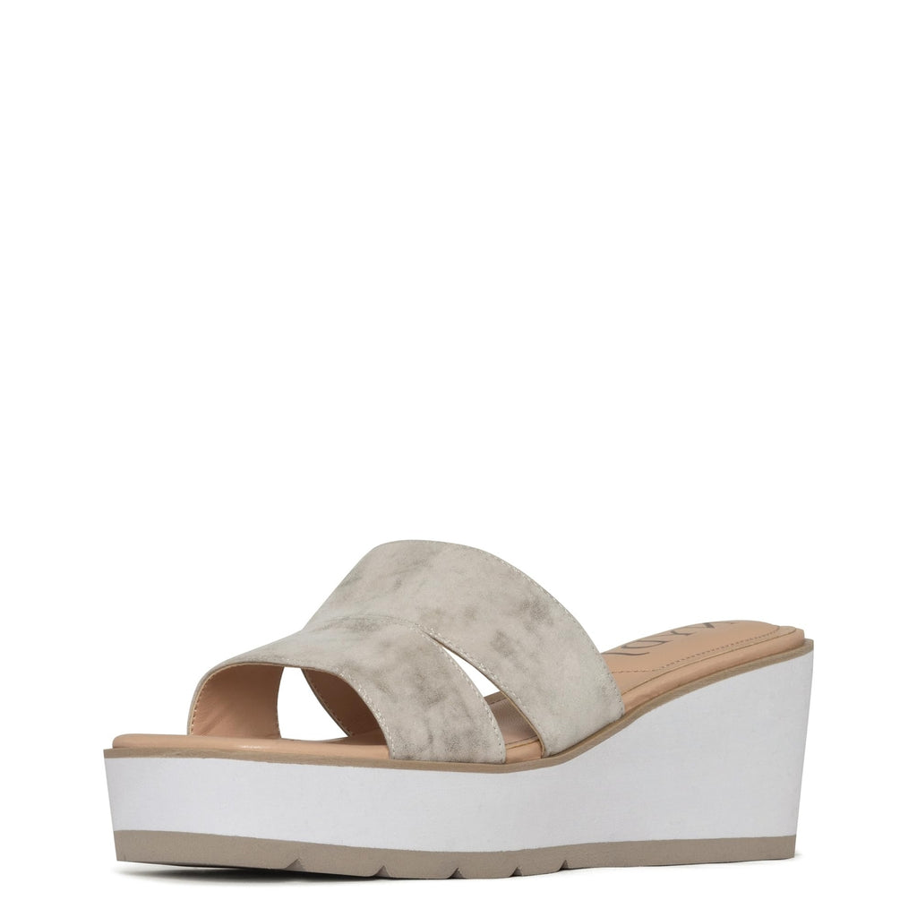 NYDJ Women's Raizy Metallic Suede Wedge Sandal, Pewter, 9