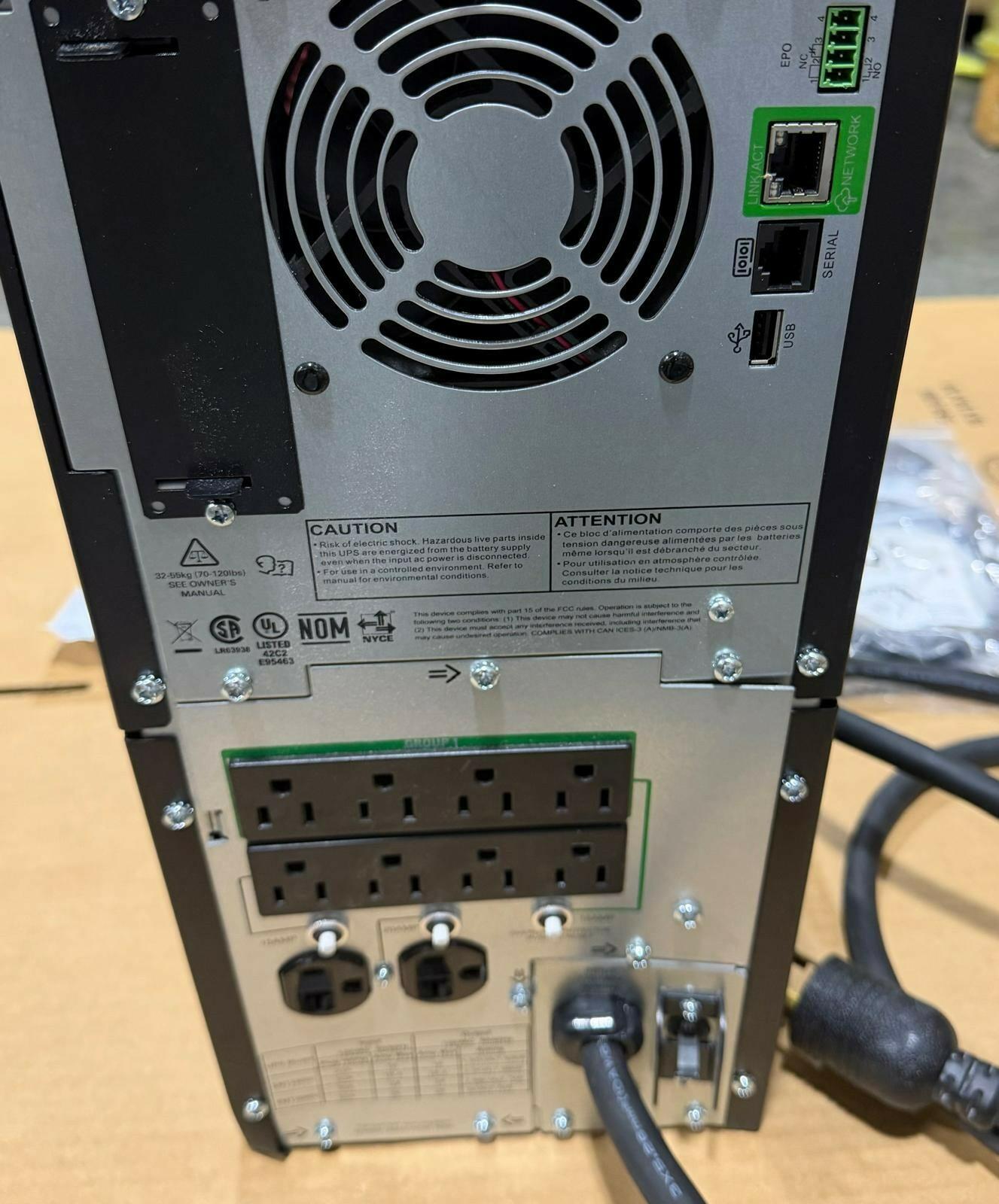 APC Smart-UPS SMT3000C 3000VA Sinewave UPS Battery Backup AVR 120V SmartConnect