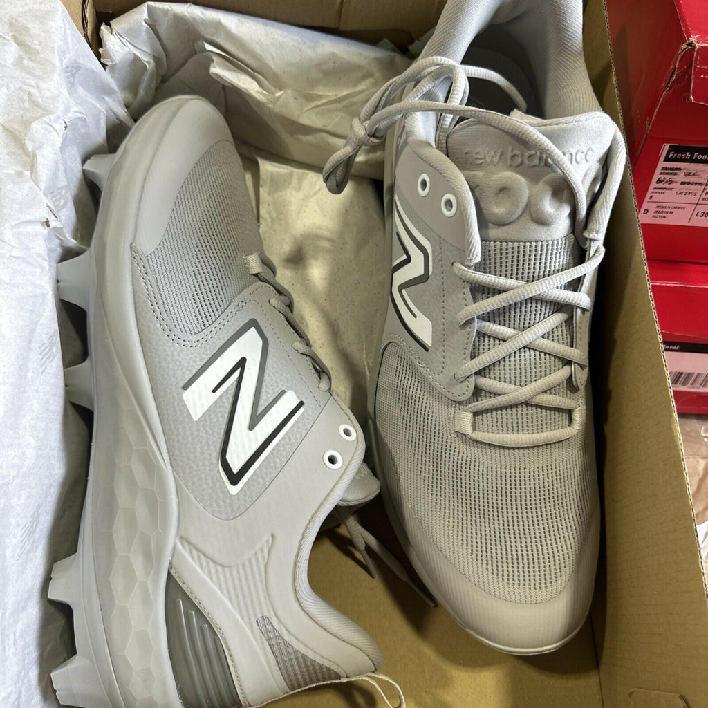 NEW BALANCE Fresh Foam 3000 v6 Men Size US 15 Wide Softball Cleat