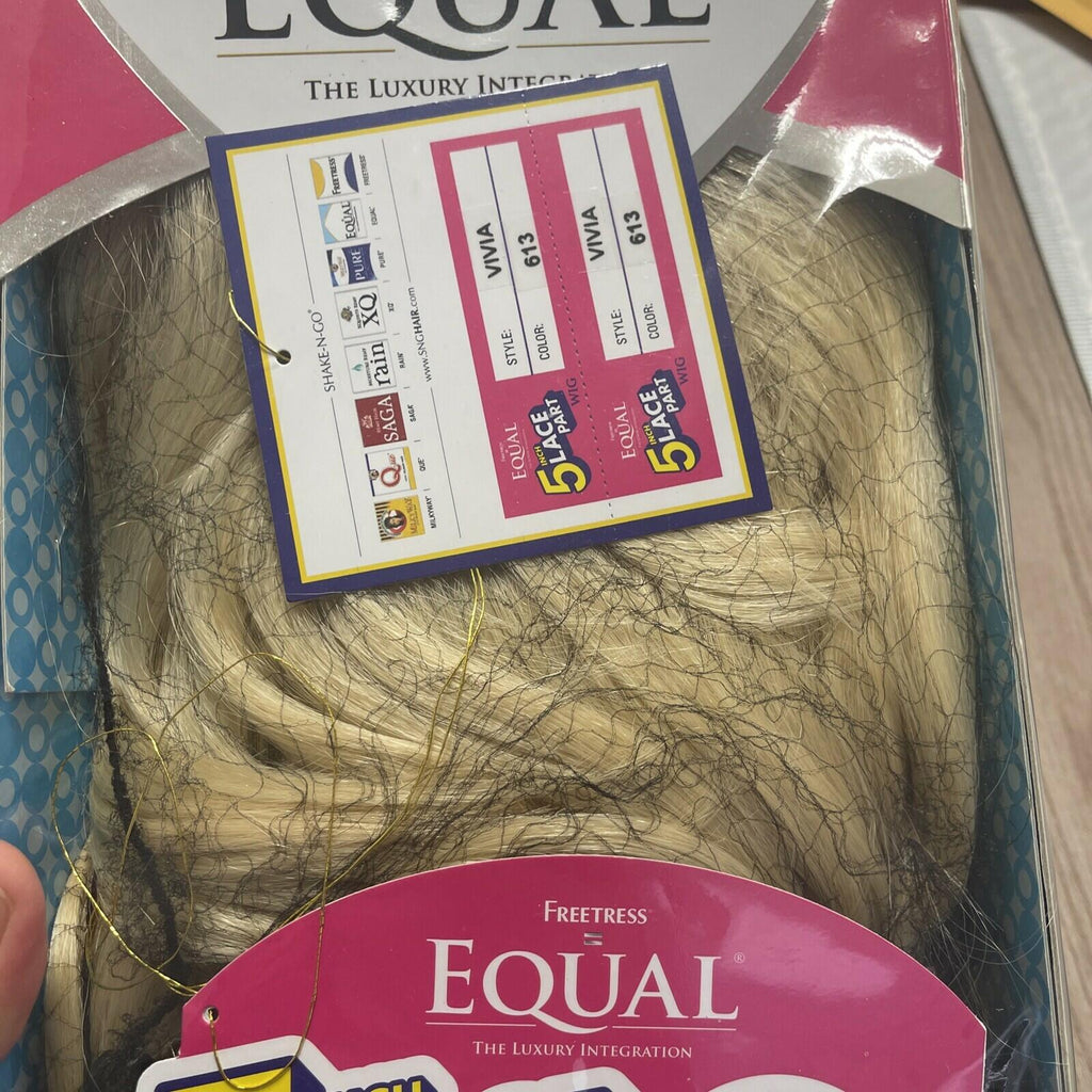 Freetress Equal Synthetic 5 Inch Lace Deep Part Wig - VIVIA 613