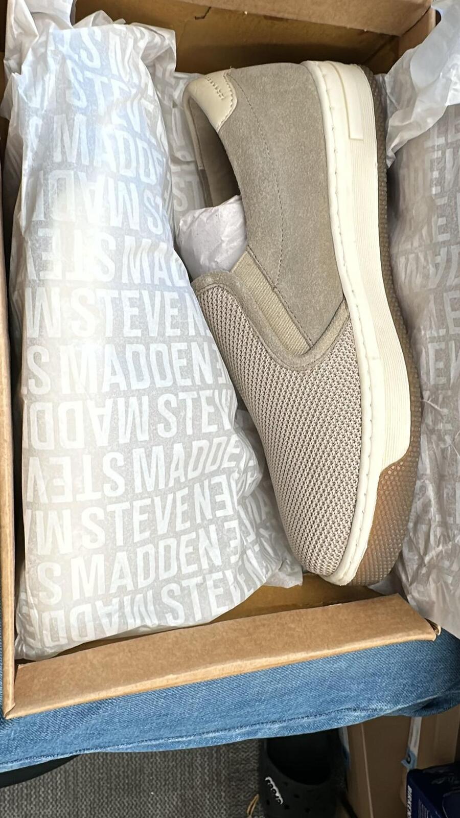 Steve Madden Boys Shoes Boy's Camdenn Sneaker, Taupe, 4 Big Kid