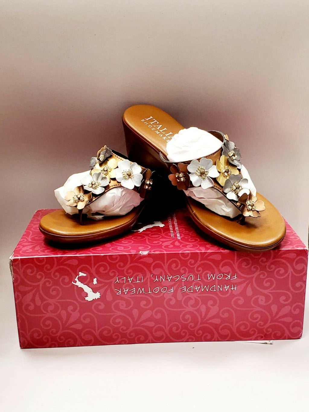 Italian Shoemakers Zane Sandals - Metallic Multi ,  Size 4 - New!